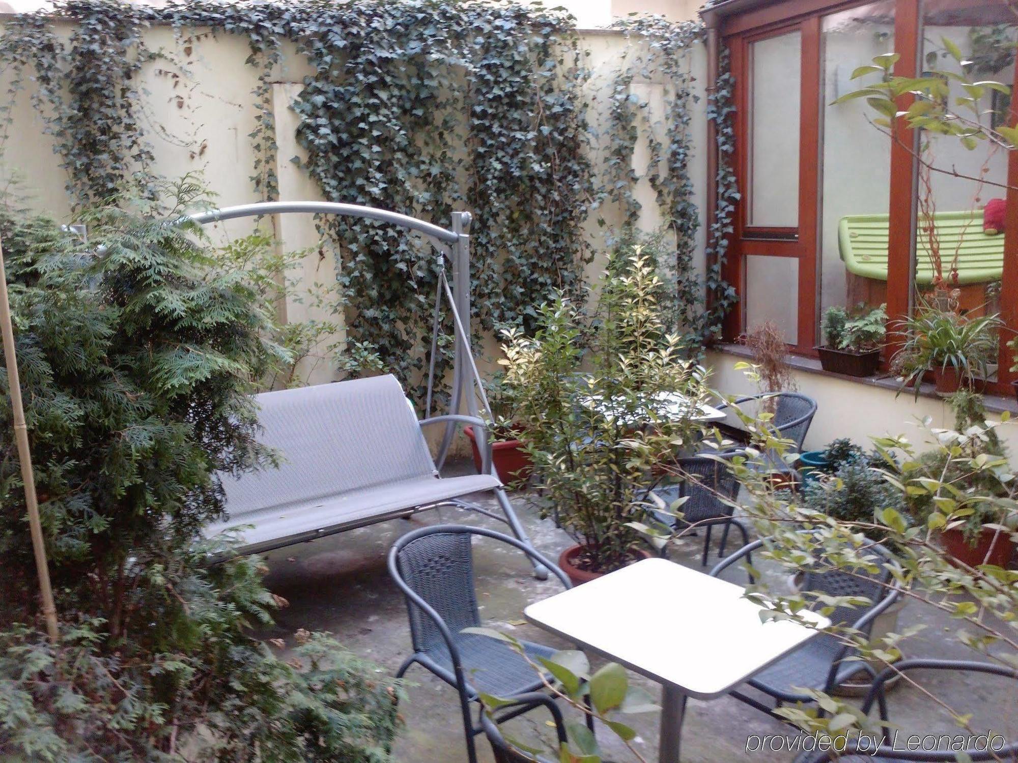 5 Aparthotel Prague